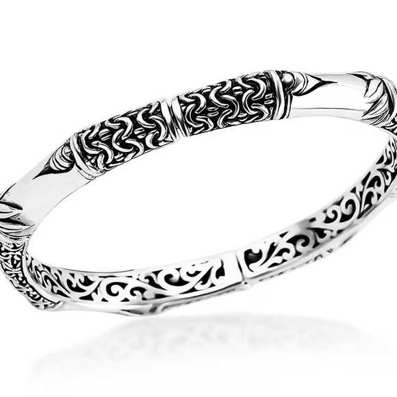 Bali Legacy Sterling Silver Borobudur Bracelet (25 grams) - Picture 3 of 6